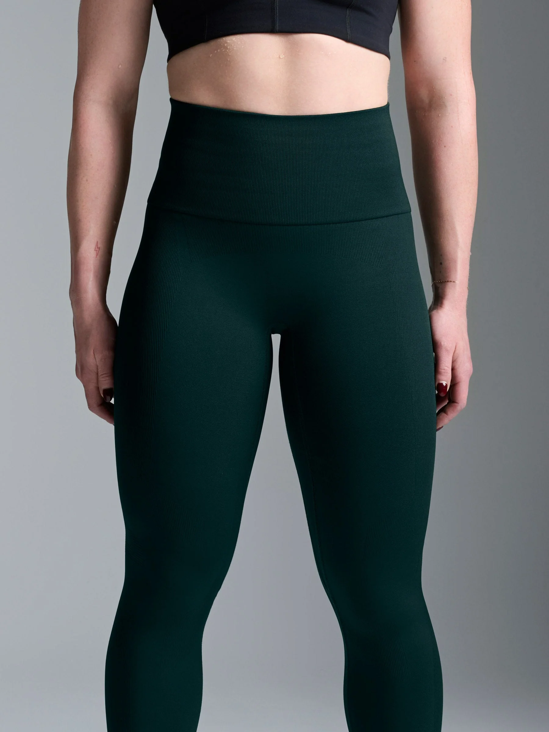 CHISEL 7/8 Legging Dark Green - Image 4
